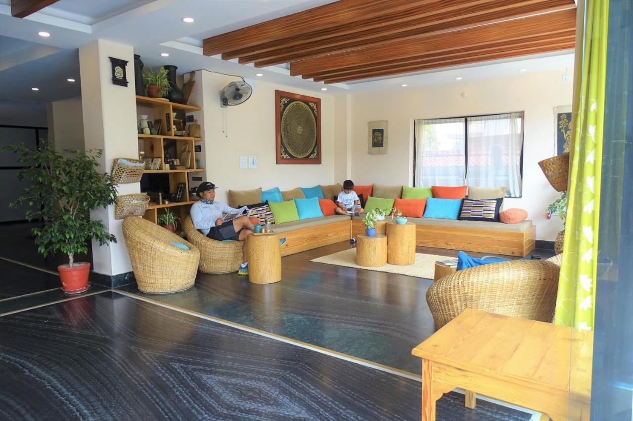 Hotel Karuna Pokhara Ngoại thất bức ảnh