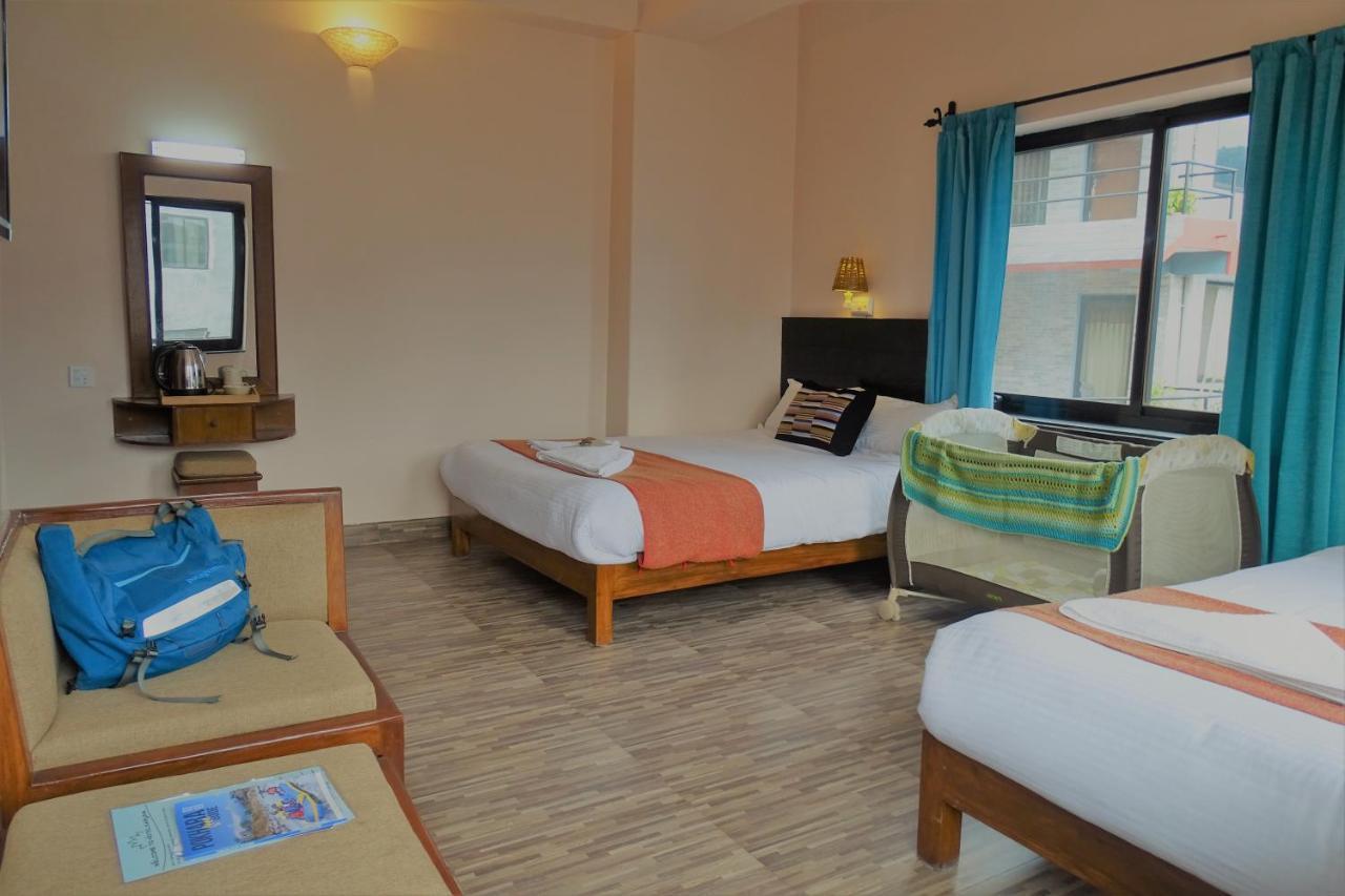 Hotel Karuna Pokhara Ngoại thất bức ảnh