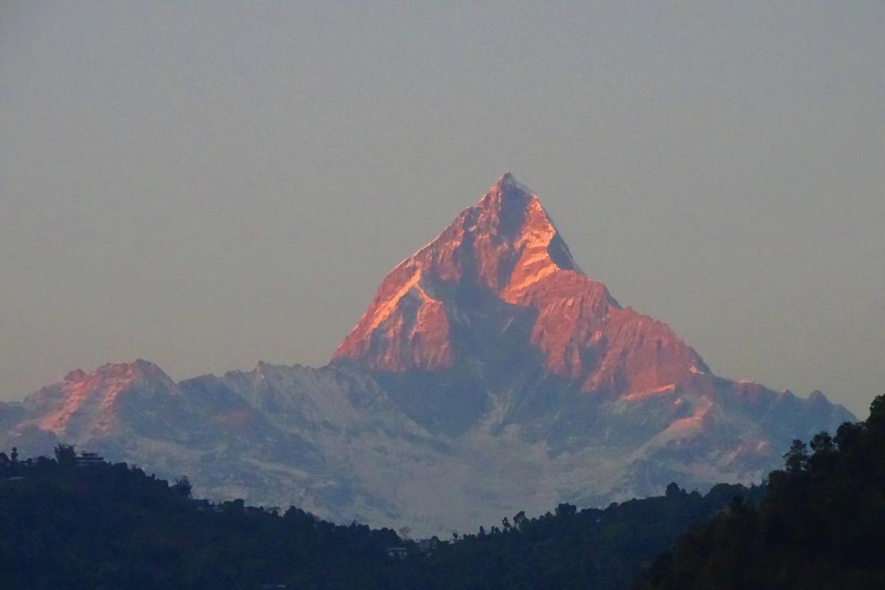 Hotel Karuna Pokhara Ngoại thất bức ảnh